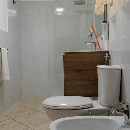 Elvyhouse Catania